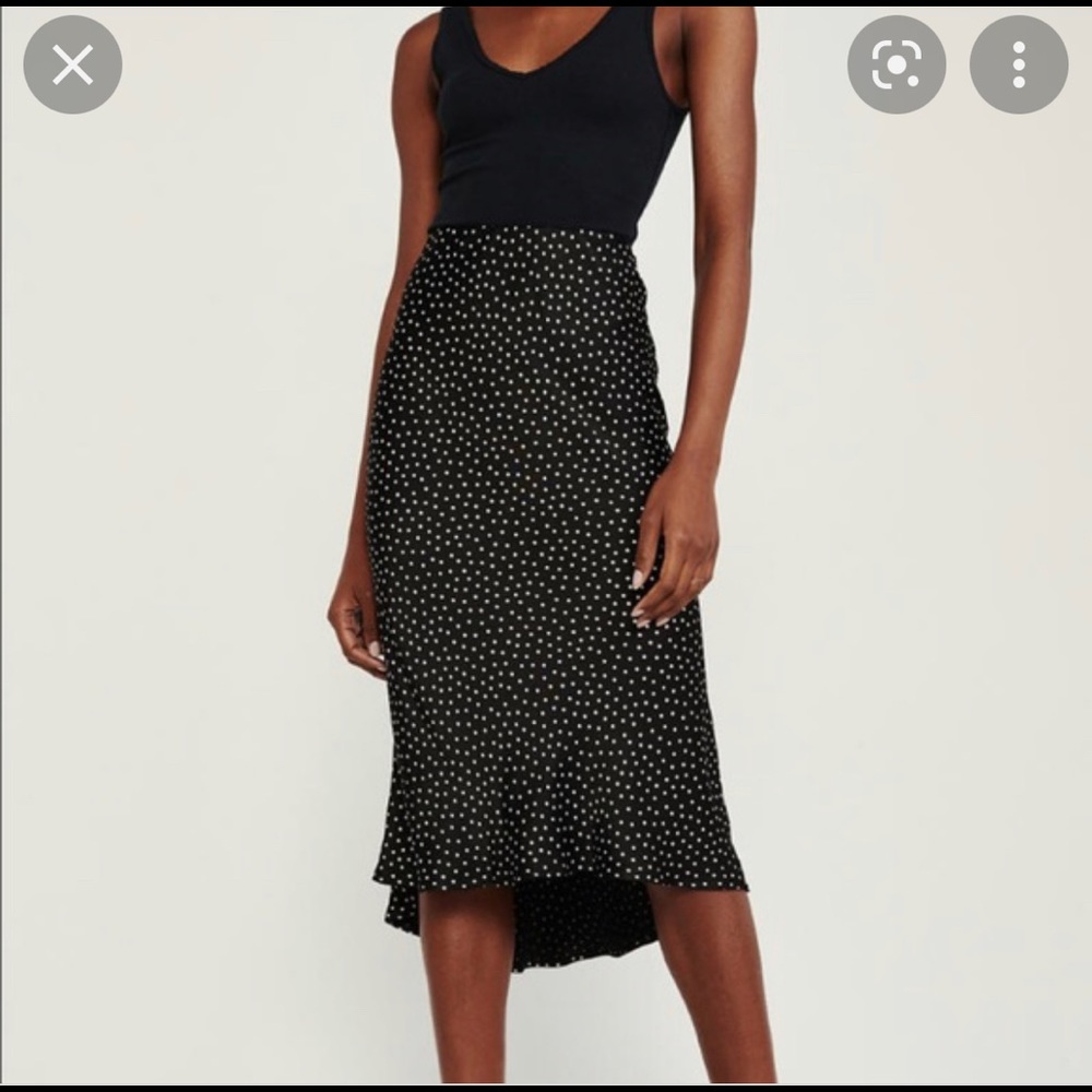 Abercrombie + Fitch black and white polka dotted midi skirt